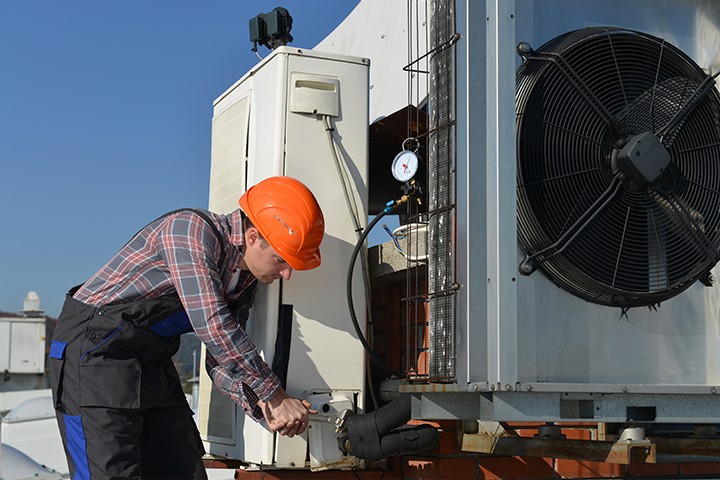 Featured image for “How to Pick an HVAC Contractor in Denver?”